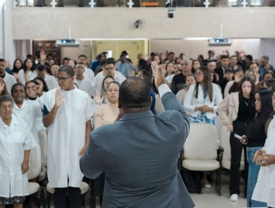 Batismo de novos membros da AD Paulistana